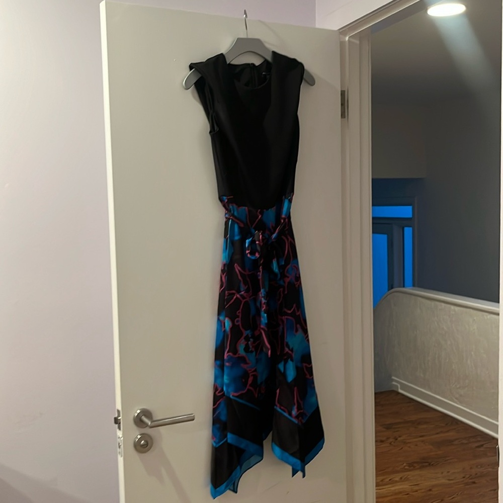 White House black market brand new black with colored skirt